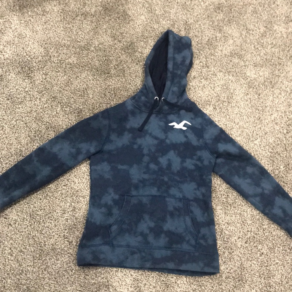 “Weathered” Hollister Sweatshirt